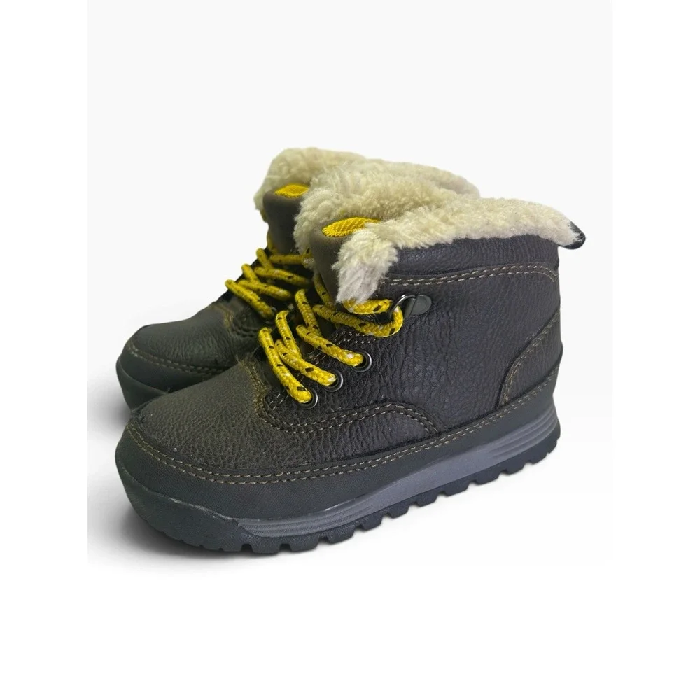 Carter's Spike Toddler Boy Alpine Winter Boots Dark Brown Yellow Size 8 Faux Fur